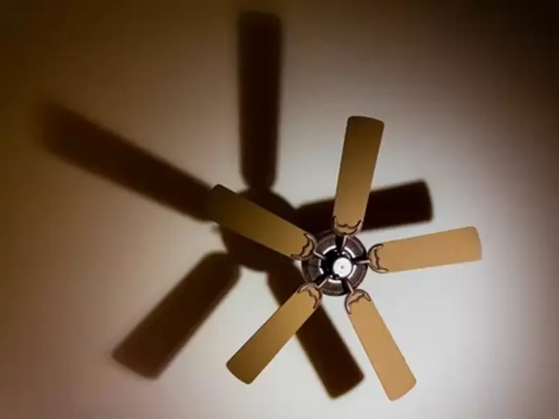 Are Ceiling Fans Outdated
